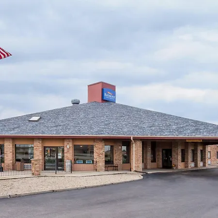 Baymont By Wyndham Tuscola Hotel Exterior photo