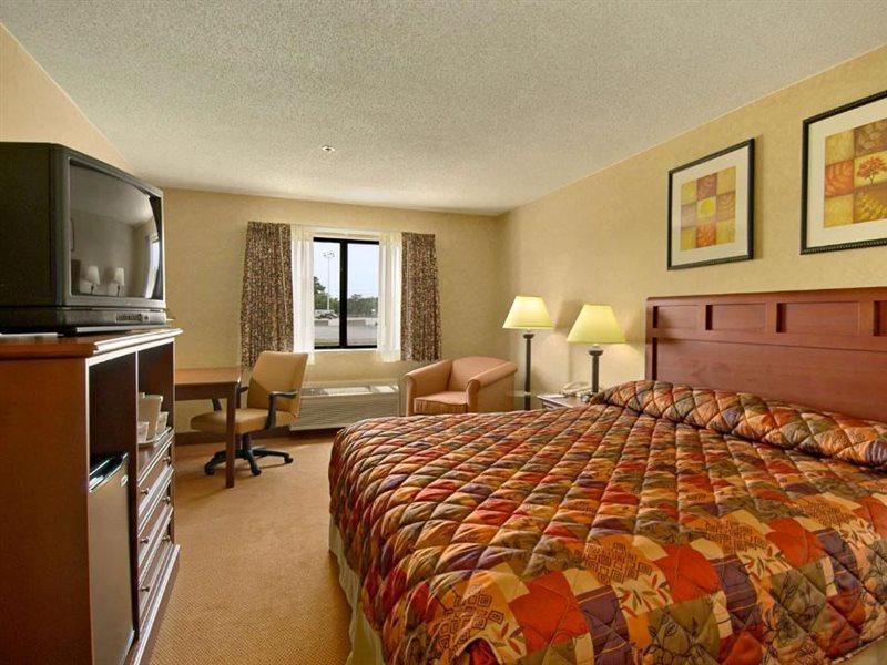 Baymont By Wyndham Hotel Tuscola
