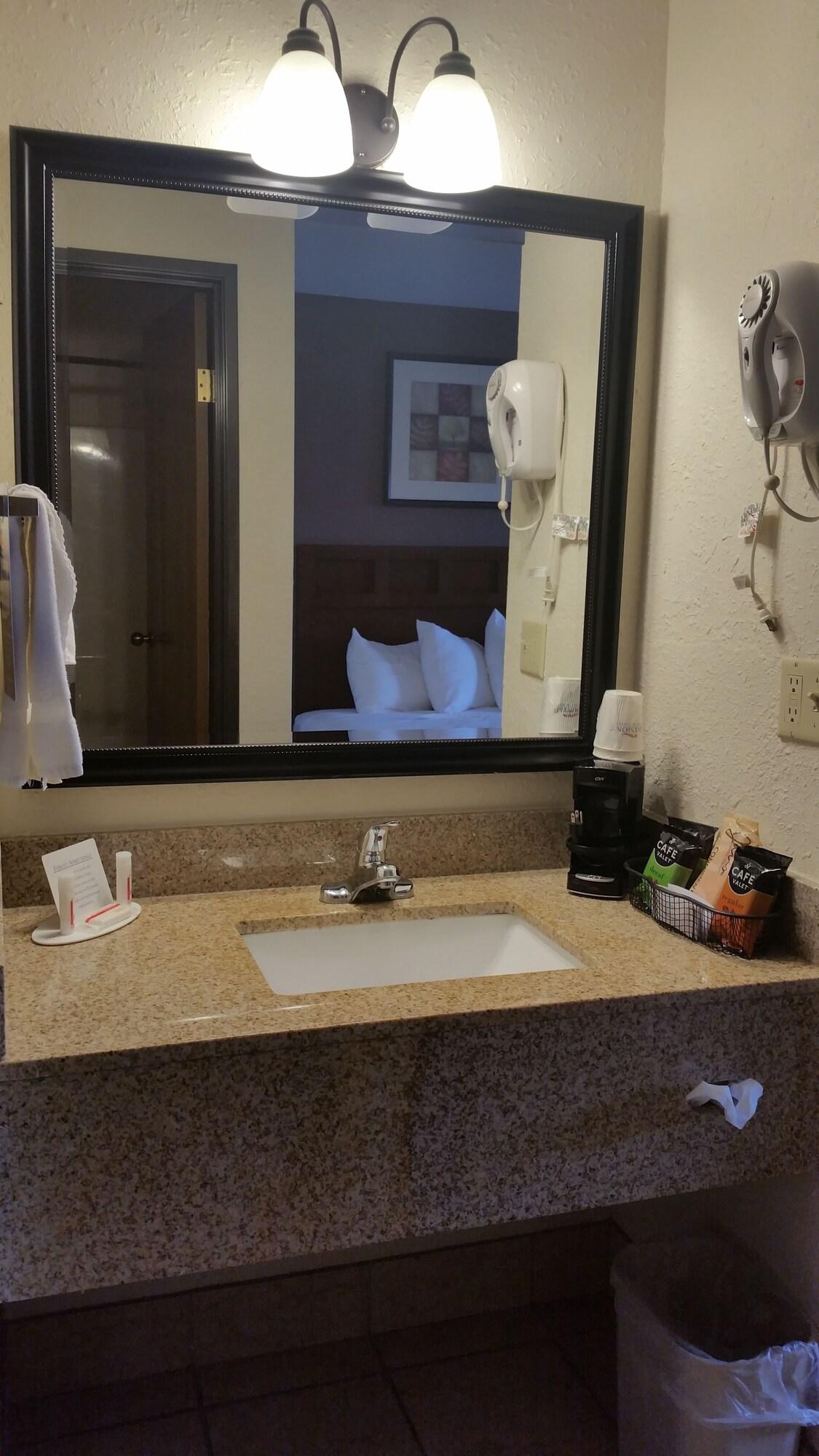 Hotel Baymont By Wyndham