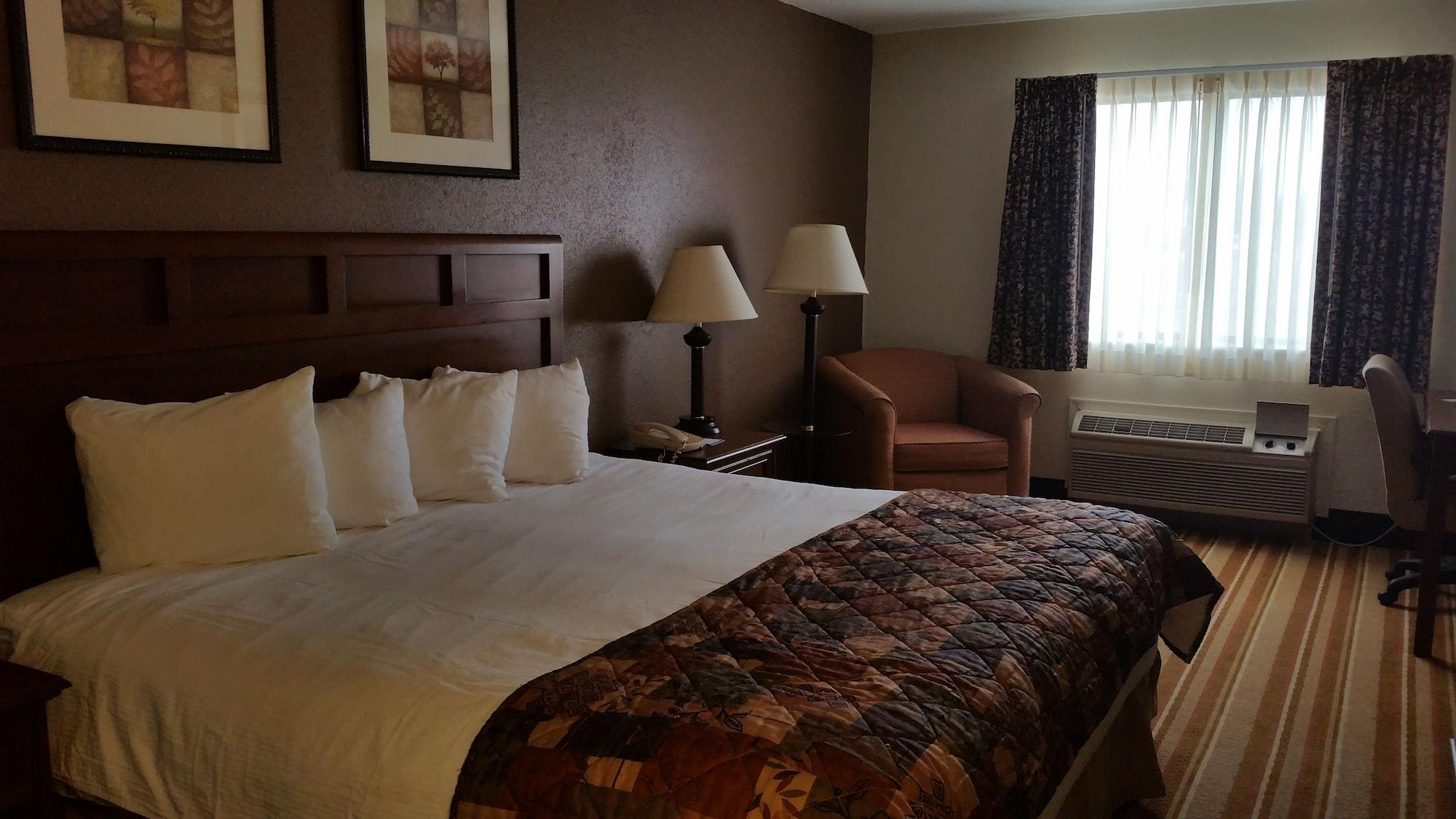 Baymont By Wyndham Hotel