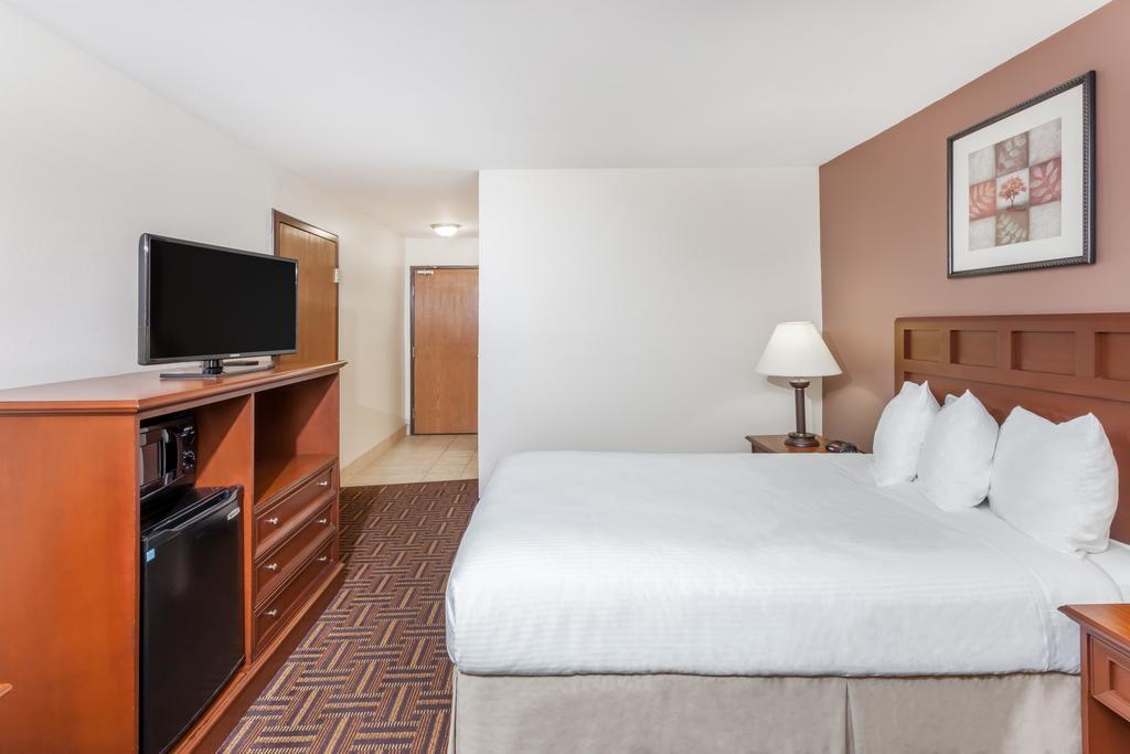 Baymont By Wyndham Hotel Tuscola